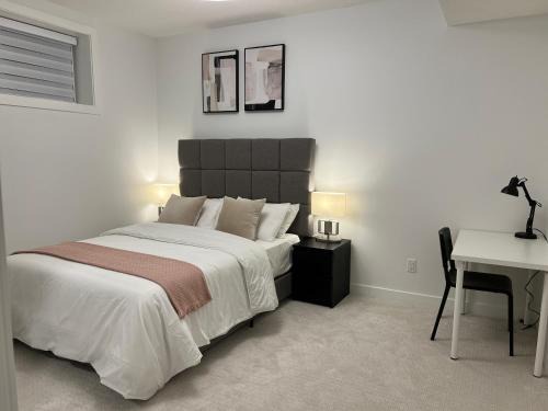 Northwest Calgary Casa | Cozy home away from home