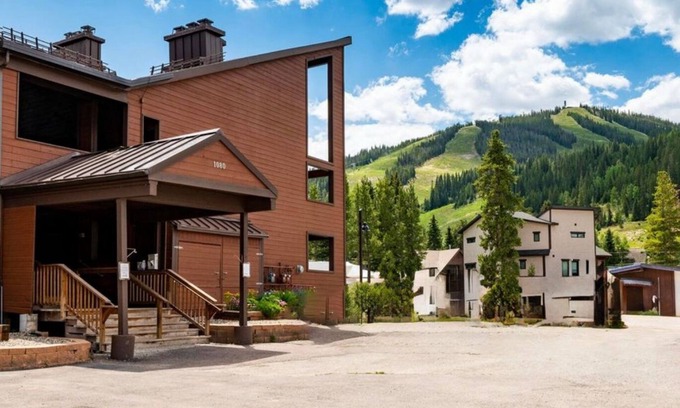 Old Town Condominio | Cozy home base for a great trip!