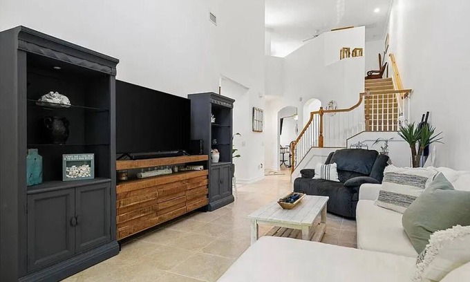 Grand Harbor Casa | Cozy Home by the Sea - 2 Bdrm/2.5 Bath/2 Car Garage