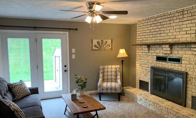 Jefferson City Casa | Acogedora casa, céntrica!