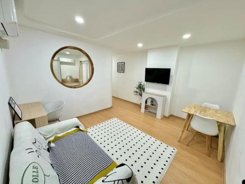 Nong Pa Khrang Apartamento | Cozy Home Central Festival near train st ation