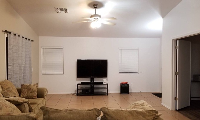 Tucson Casa | Cozy Home Centrally Located