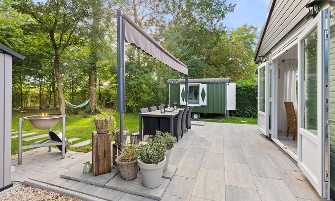 Baarland Casa | Acogedora casa en Baarland con WiFi