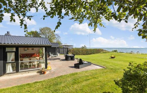 Bjert Casa | Cozy Home In Bjert With House Sea View