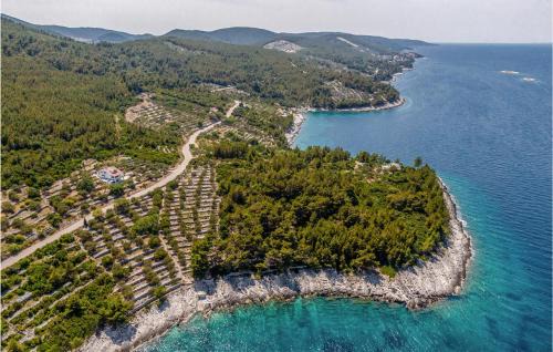 Blato Casa | Cozy Home In Blato With House Sea View