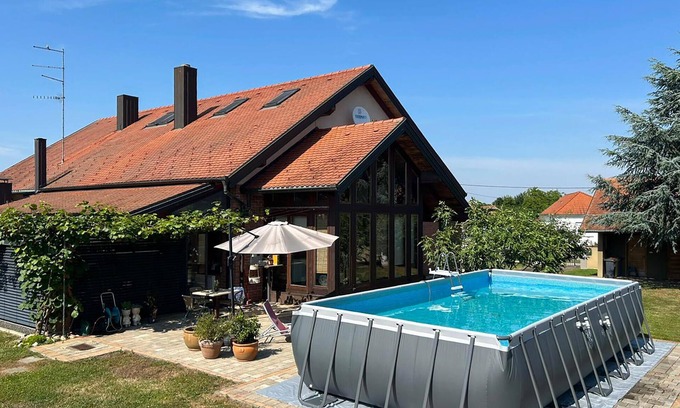 Donji Kraljevec Casa | Acogedora casa en Cakovec con sauna