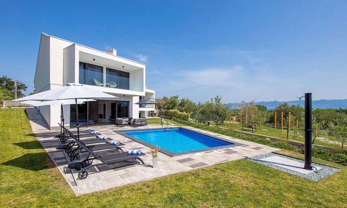 Sveti Vid Dobrinjski Casa | Acogedora casa en Dobrinj con sauna