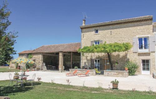 Pernes-les-Fontaines Casa | Cozy Home In Pernes Les Fontaines