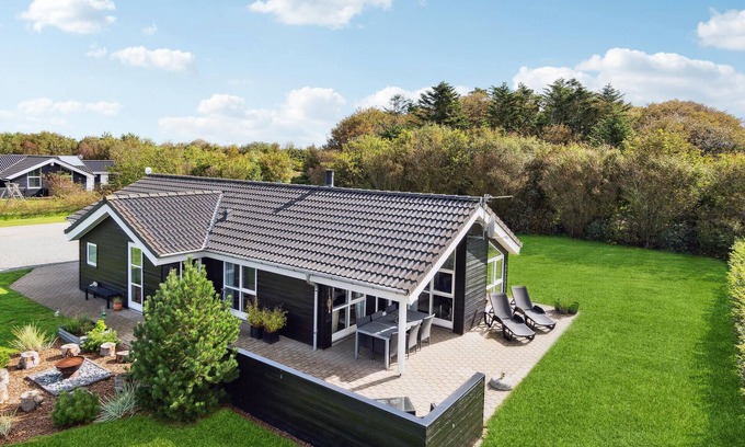 Falen Casa | Hermosa casa en Hemmet con cocina