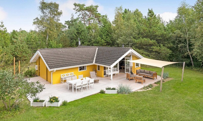 Hojby Casa | Preciosa casa en Højby con cocina