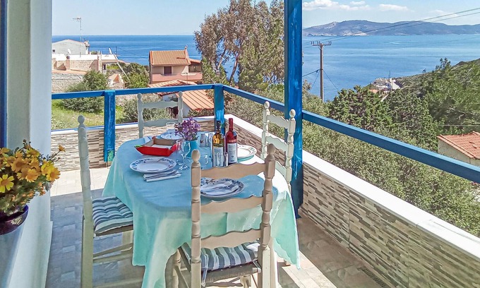 Lavreotiki Casa | Acogedora casa en Keratea con WiFi