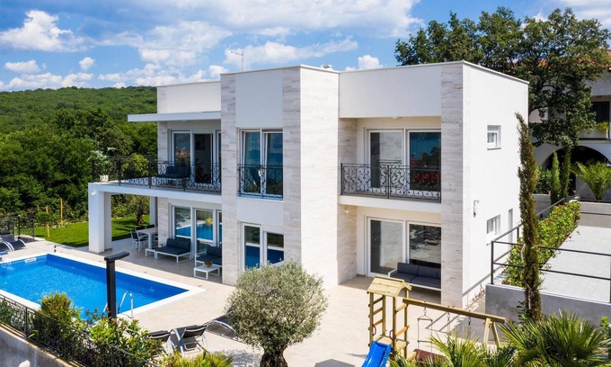 Klimno Casa | Acogedora casa en Klimno con WiFi