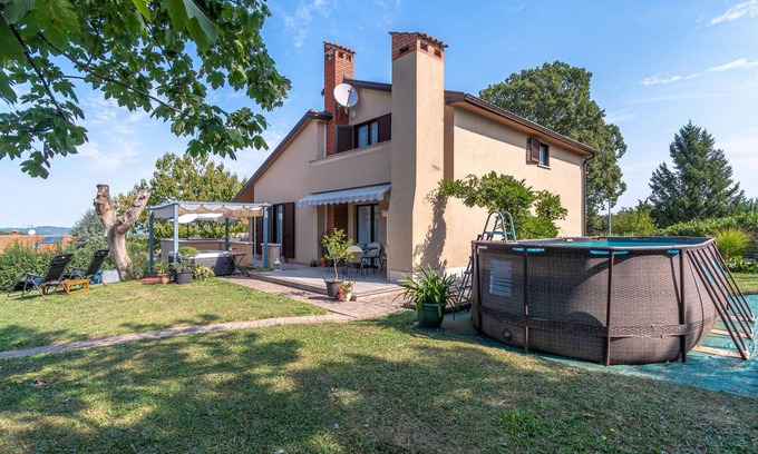 Pazin Casa | Impresionante casa en Pazin con WiFi