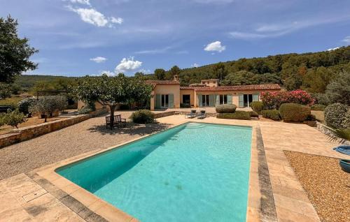 Salernes Casa | Cozy Home In Salernes With Wifi