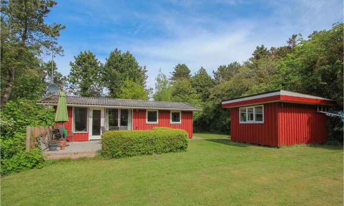 Samsø Casa | Cozy Home In Samsø With Kitchen