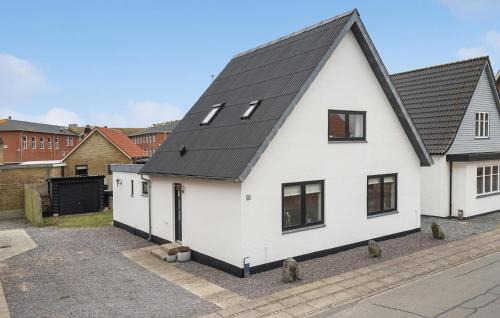 Thyboron Casa | Cozy Home In Thyborøn With Wifi