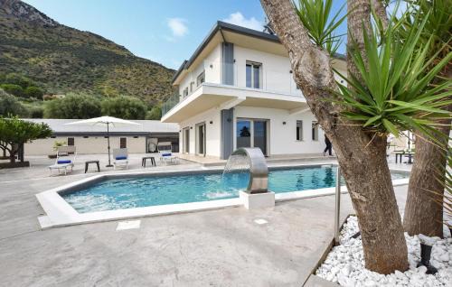 Sant'Onofrio Casa | Cozy Home In Trabia With Private Swimming Pool, Can Be Inside Or Outside