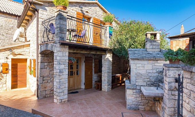Modrusani Casa | Preciosa casa de 2 dormitorios en Zminj