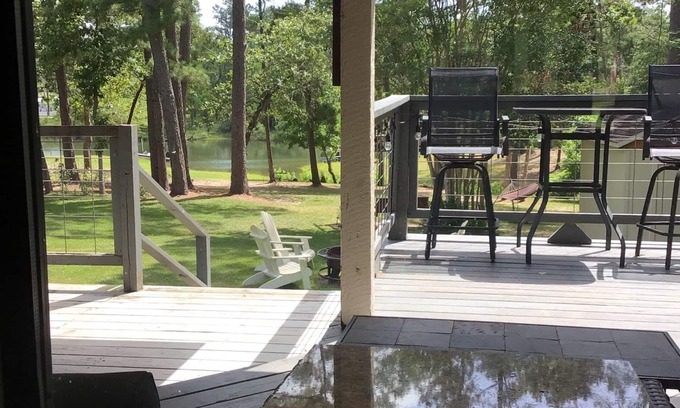 Brookeland Casa | Frente al hogar en el lago Sam Rayburn!