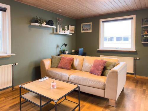 Eidi Casa | Cozy Home With Fantastic Views