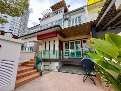 George Town Casa | Cozy Homestay in Karpal Singh