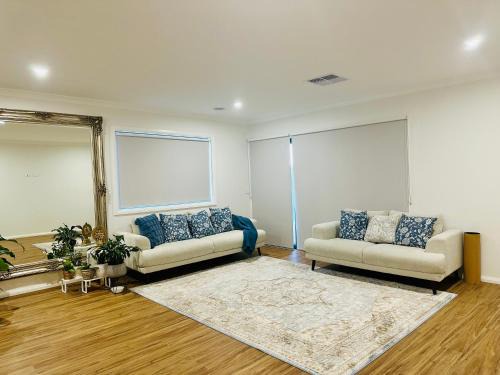 Delacombe Casa | Cozy Homez Ballarat - Home stay