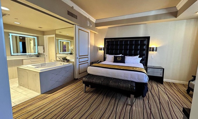 Las Vegas Apartamento | Cozy hotel suite in brilliant Las Vegas with spectacular views and luxury living