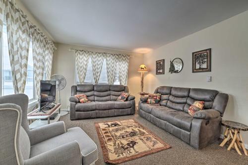 Houghton Lake Heights Casa | Cozy Houghton Lake Heights Cottage with Private Yard