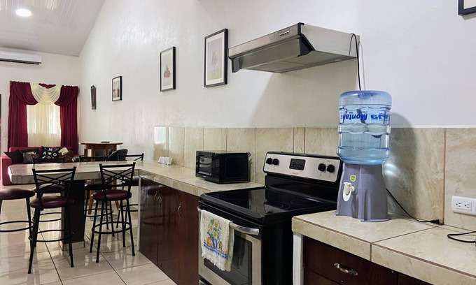 Esterillos Oeste Casa | Cozy House at Condominio Villas del Oceano