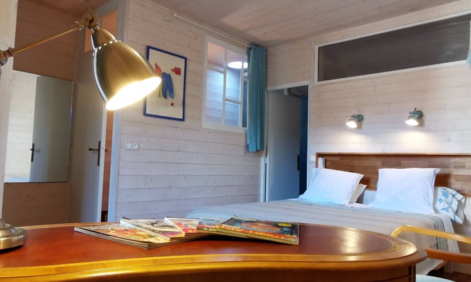 Lempdes-sur-Allagnon Cabaña | Casa acogedora con patio privado en el corazón de Auvernia