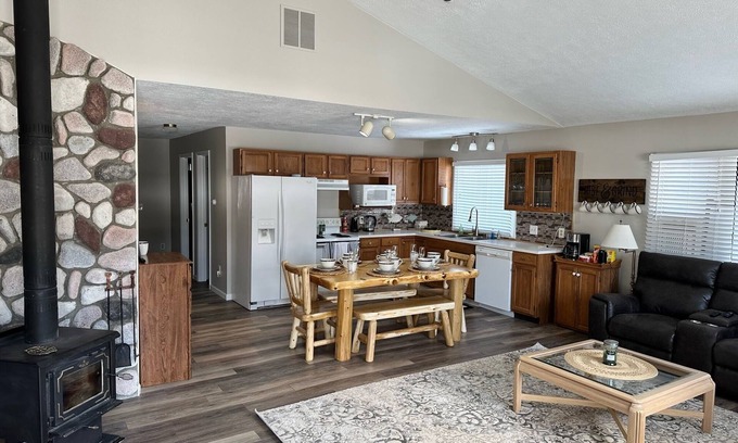 Indian River Casa | Cozy house in Indian River. Walking distance to Burt Lake and the public Beach.