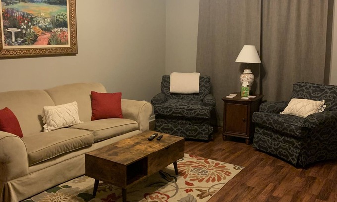 Twelve Oaks Casa | Cozy house in Oxford, MS close to everything: sports, food & Ole Miss!