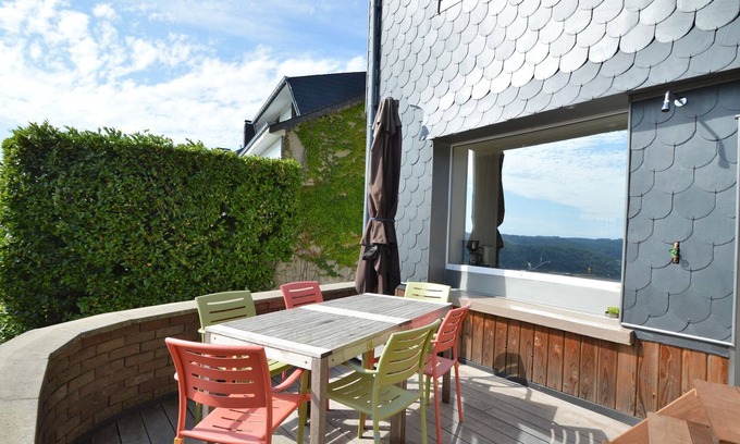 Rochehaut Casa | Casa en Rochehaut con hermosas vistas y bañera de hidromasaje