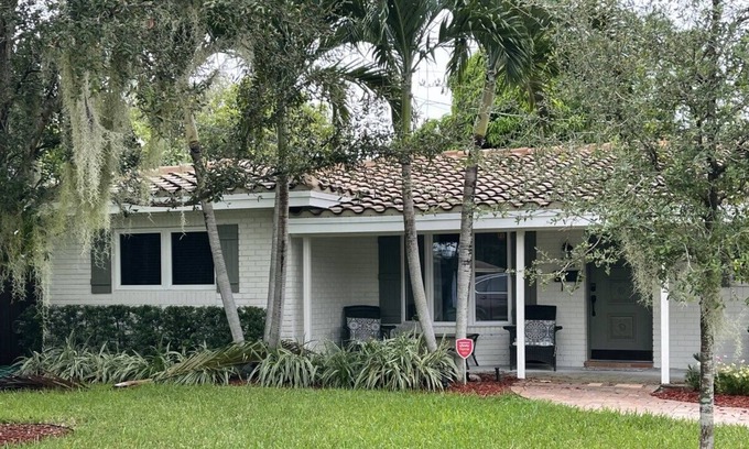 South Corals Casa | Cozy House in the Heart of Oakland Park