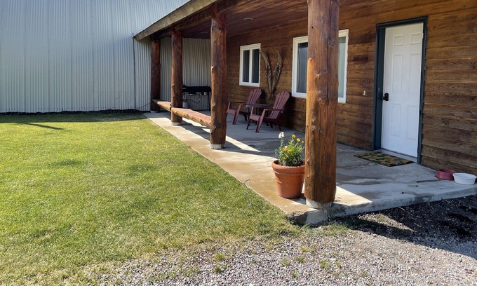 Whitefish Cabina | Cozy house just outside of Whitefish!