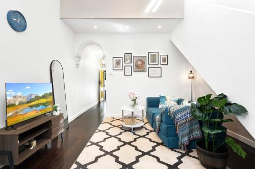 Pyrmont Casa | Cozy House near Darling Harbor