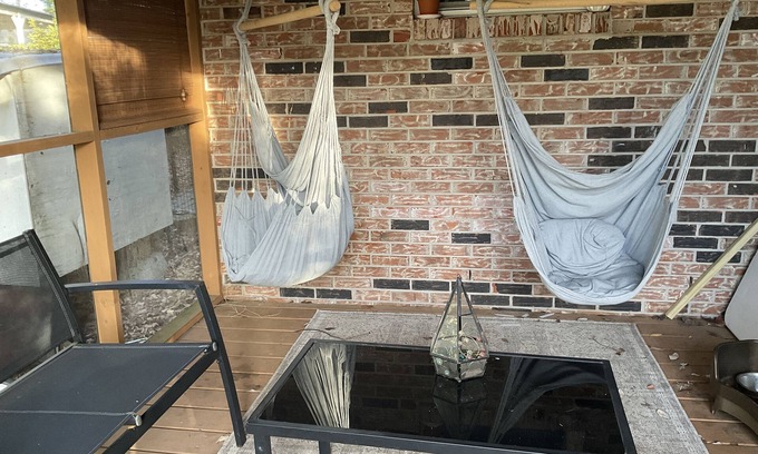 Niceville Casa | Cozy house on a pond, centrally located