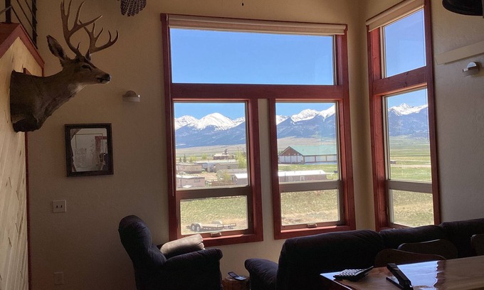 Westcliffe Casa | Cozy house, with Epic views from Sangre de Cristo mountains