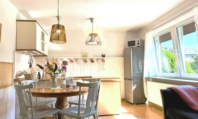 Westerholz Apartamento | Anchorage "No. 8" by the sea - vacation apartment for up to 4 people (with dog)
