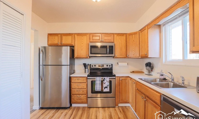 Wheat Ridge Apartamento | Esta casa es de 2 dormitorios, 1 baños, ubicada en Wheat Ridge, CO.