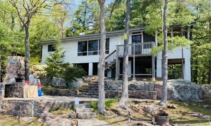 Selwyn Cabaña | Cozy Island Cottage ubicado en Lower Buckhorn Lake