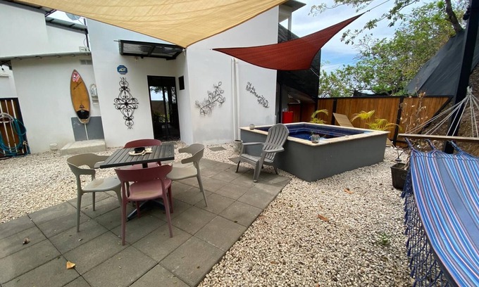 Villarreal Apartamento | Cozy Jungle Villa