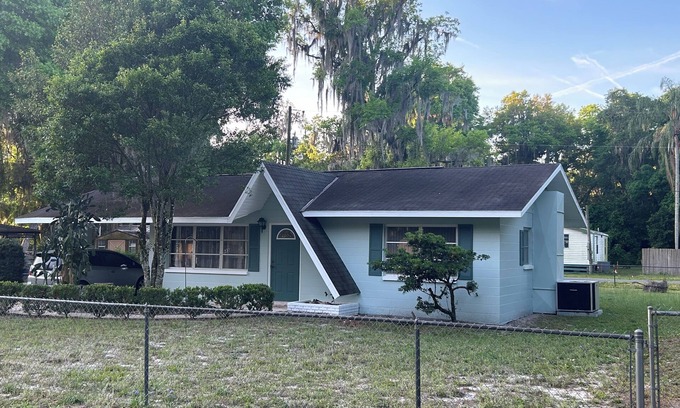 Lake Panasoffkee Casa | Cozy lake house with access to Lake Panasoffkee FL
