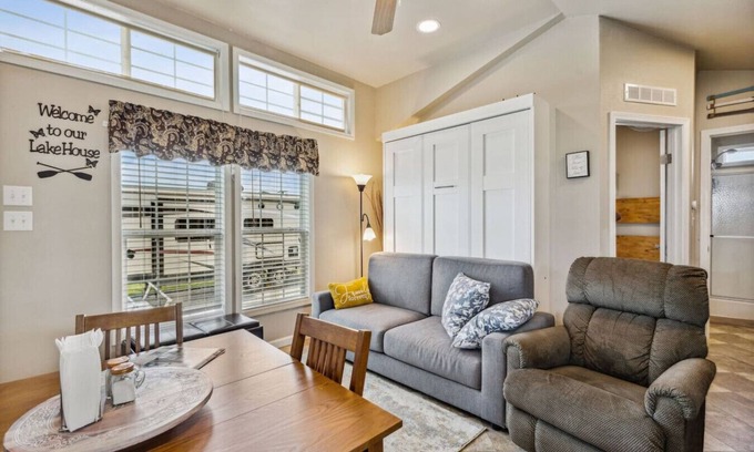 Kerens Casa | Cozy Lakefront Cottage on Richland-Chambers