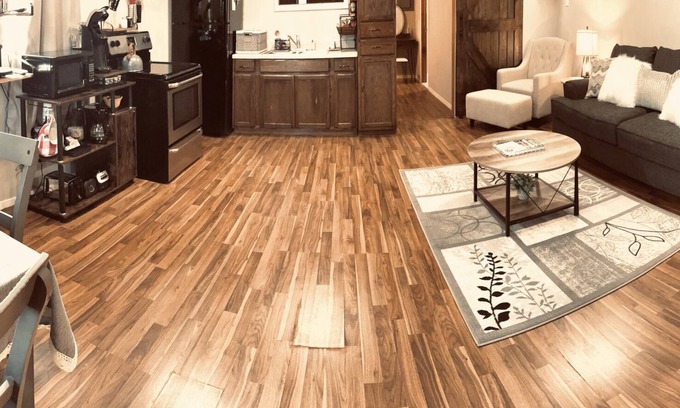 Cotton Center Otro | Cozy little Farmhouse located 20 min from Lubbock and 18 min from the airport.