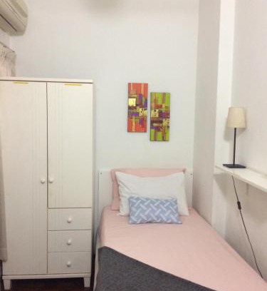 Kuala Lumpur Casa | Cozy Little Room at Suria Kipark Damansara Apartment with Single Bed and a Foldable Mattress