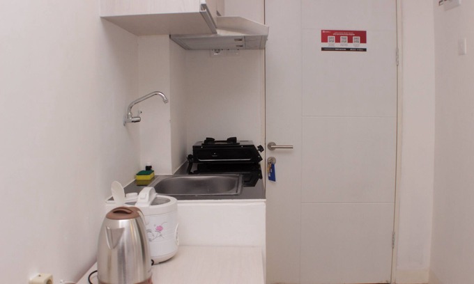 Karawang Apartamento | Cozy Living Studio At Urbantown Apartment Karawang