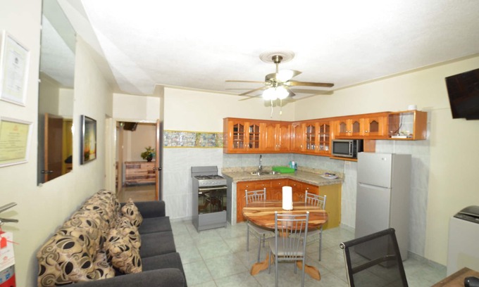 Port Antonio Apartamento | Cozy Locale Inn