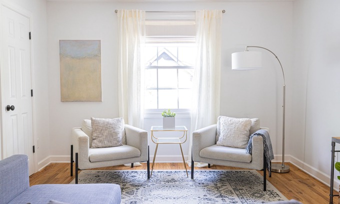Green Hills Apartamento | Cozy Loft Space in 12 South near Belmont & Lipscomb ~ 10 min from Downtown