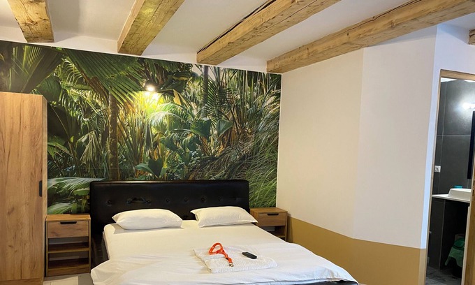 Craiova Apartamento | Cozy luxurios central Studios Free Wifi Free Parking